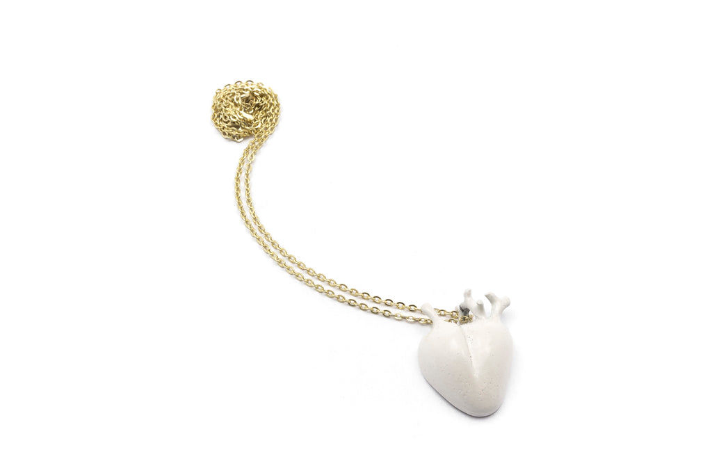 Corazón Large White Pendant