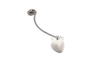 Corazón Large White Pendant